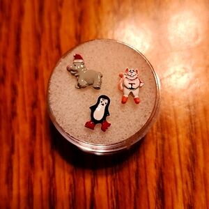 Origami Owl Christmas animals 3 piece charm set, never used, origami owl